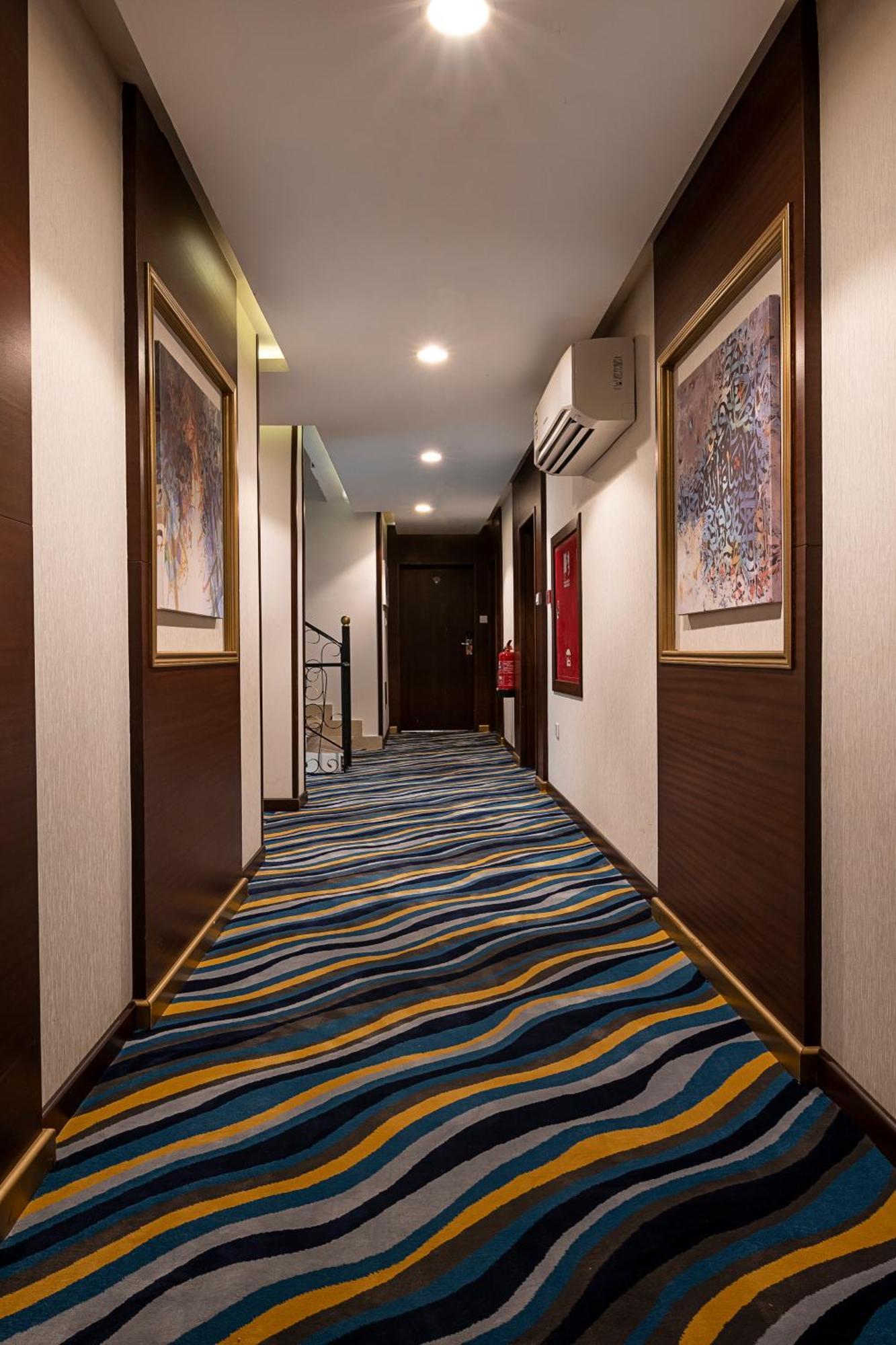 Laten Suites Prince Sultan Jeddah Bagian luar foto