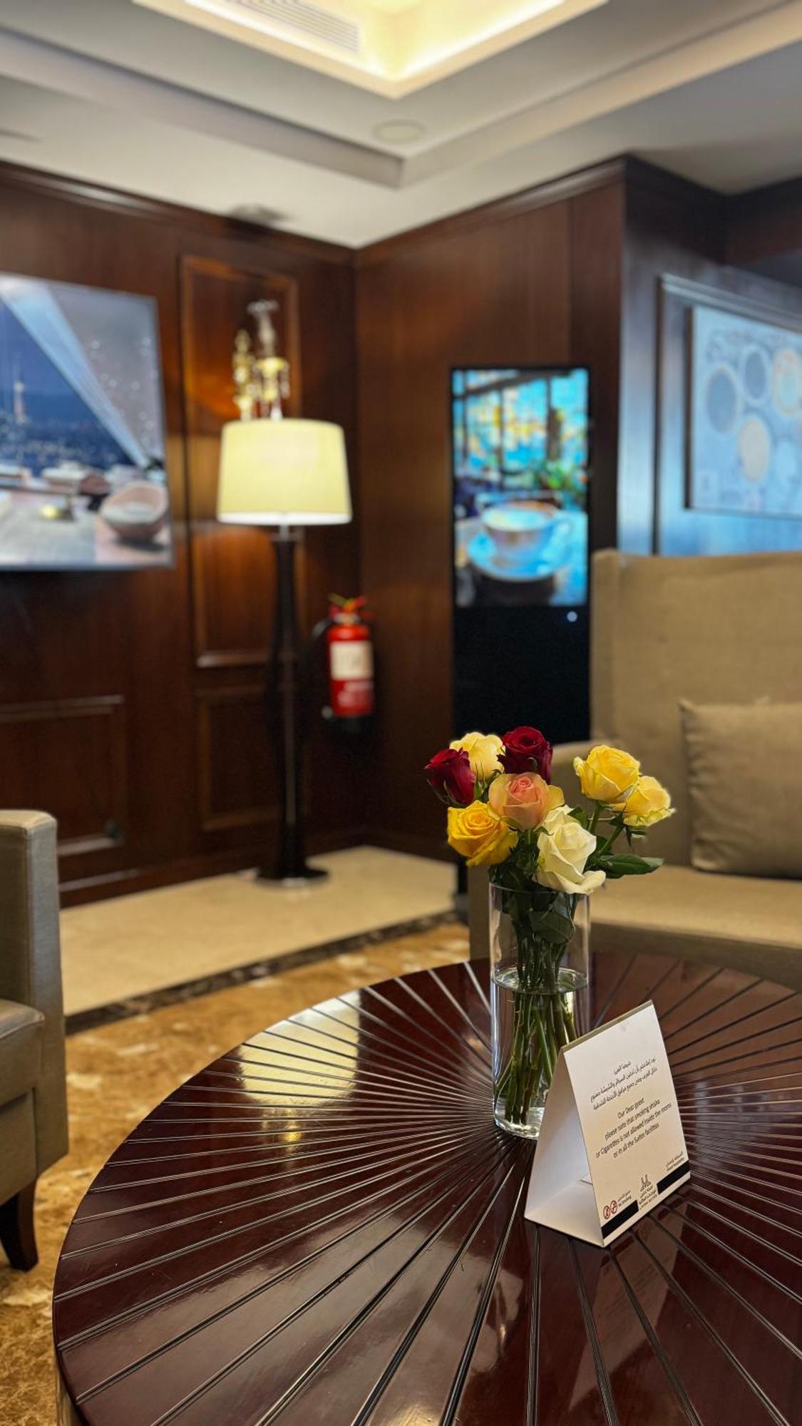 Laten Suites Prince Sultan Jeddah Bagian luar foto